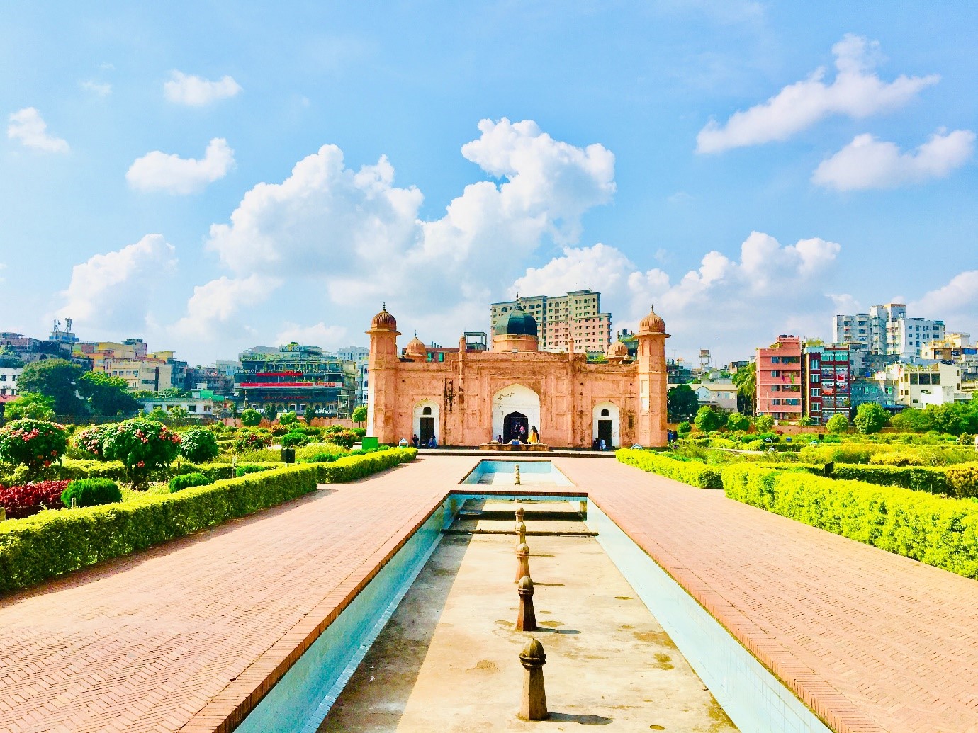 Places to Visit in Dhaka: Exploring the Capital of Bangladesh